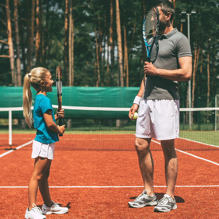 Find tennis coaches uk